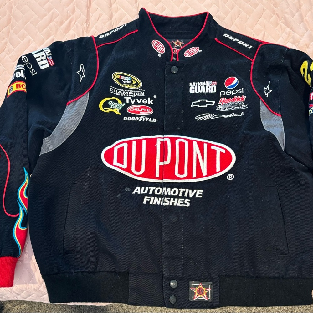 Youth Jeff Gordon DuPont Racing Jacket with snap closures.